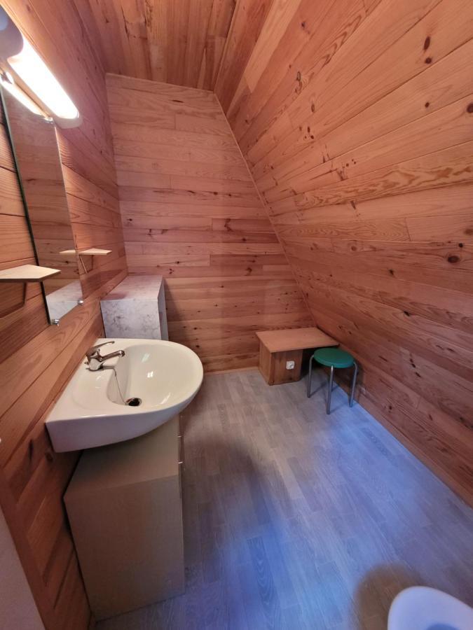 Camping Les Hirondelles Bourg-Sainte-Marie Екстер'єр фото