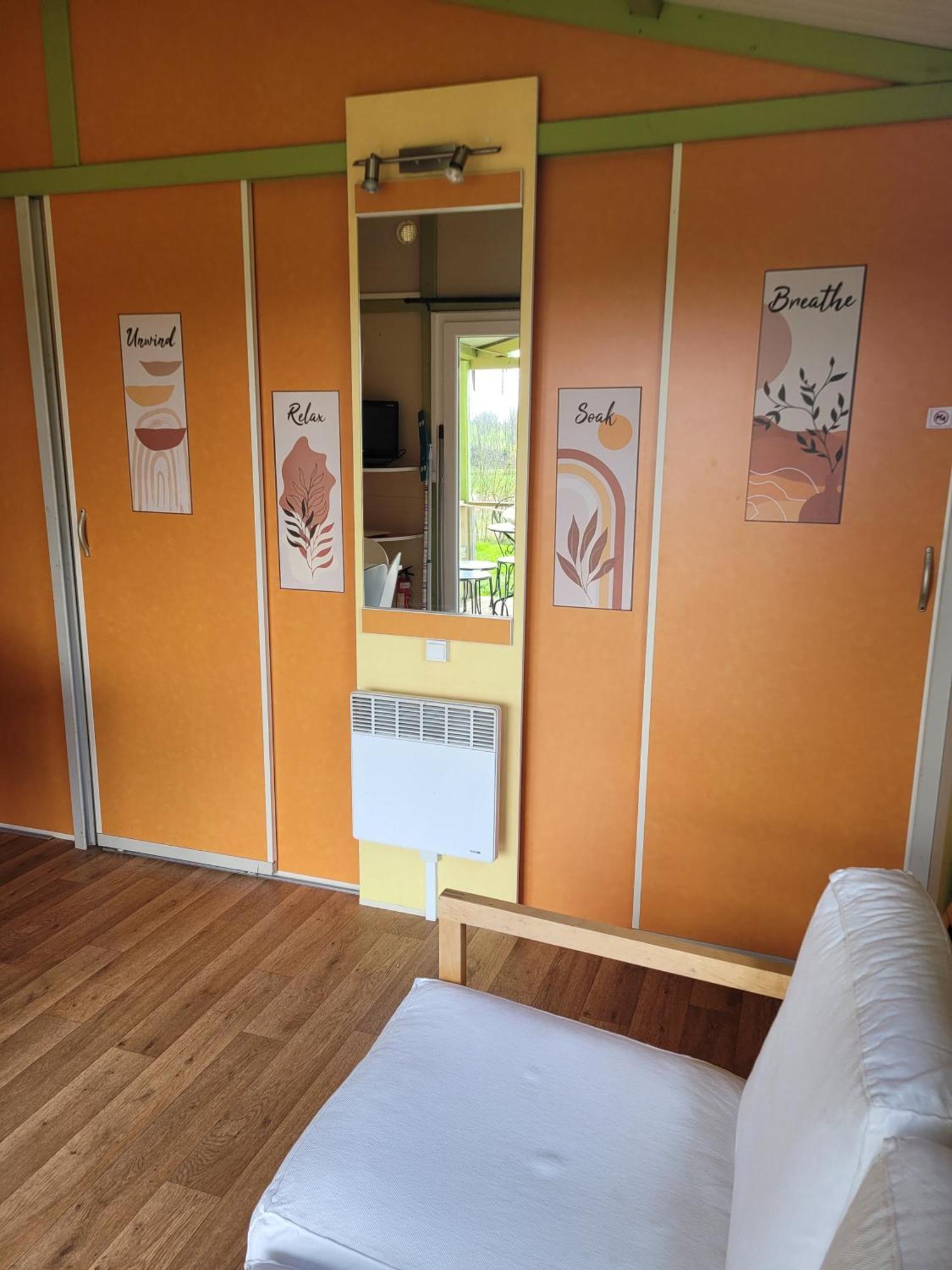 Camping Les Hirondelles Bourg-Sainte-Marie Екстер'єр фото